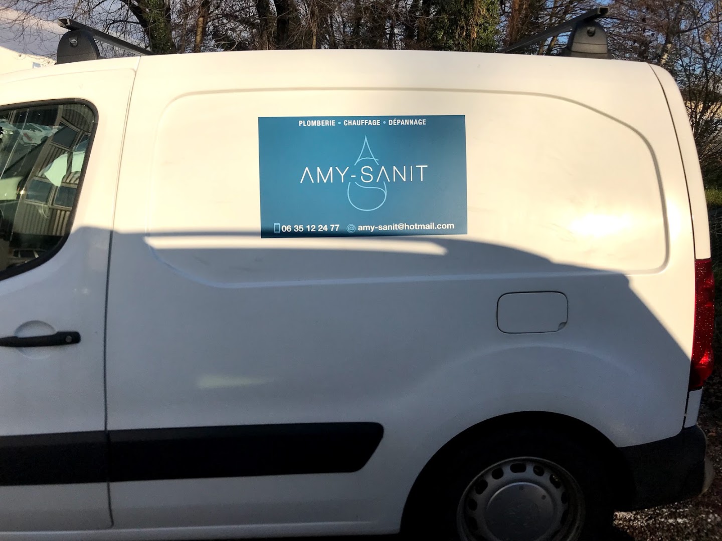 Amy-sanit — Photos 7
